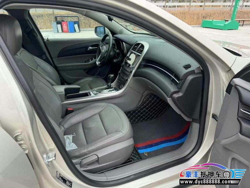 15年雪佛兰迈锐宝轿车抵押车出售