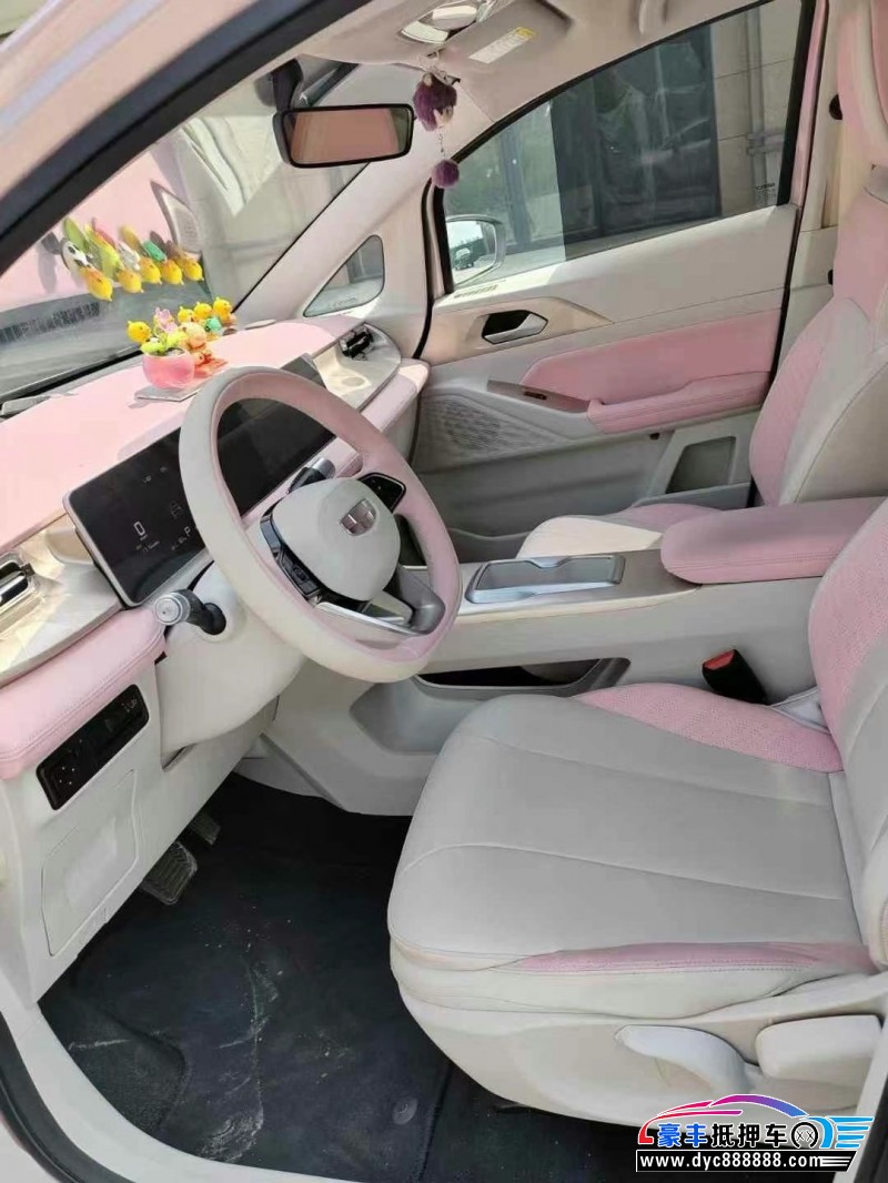 24年吉利几何轿车抵押车出售