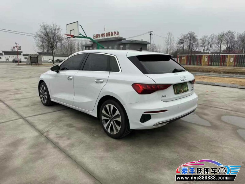22年奥迪A3轿车抵押车出售
