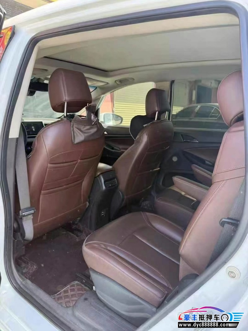 19年别克别克GL6轿车抵押车出售