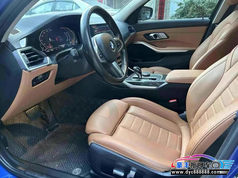 20年宝马3系轿车抵押车出售