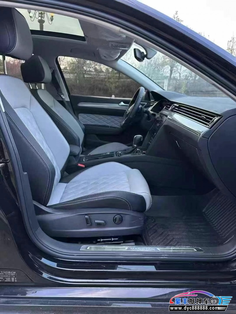 24年大众迈腾轿车抵押车出售