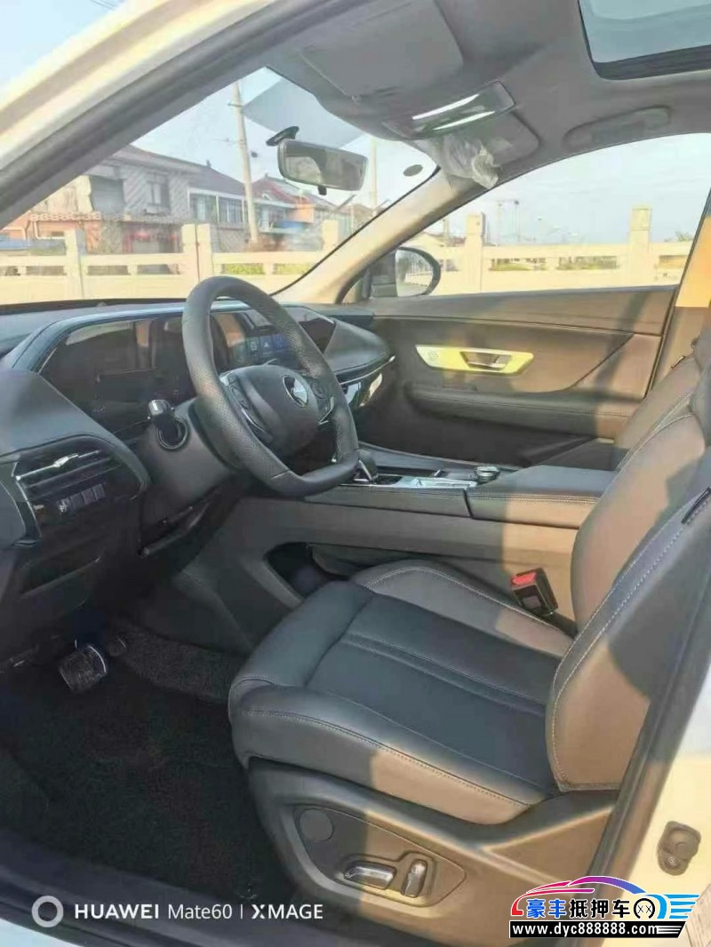 24年东风风神皓极轿车抵押车出售