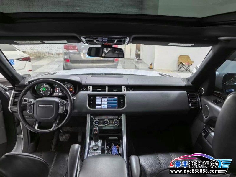 15年路虎揽胜运动轿车抵押车出售