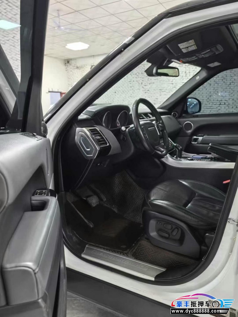 15年路虎揽胜运动轿车抵押车出售