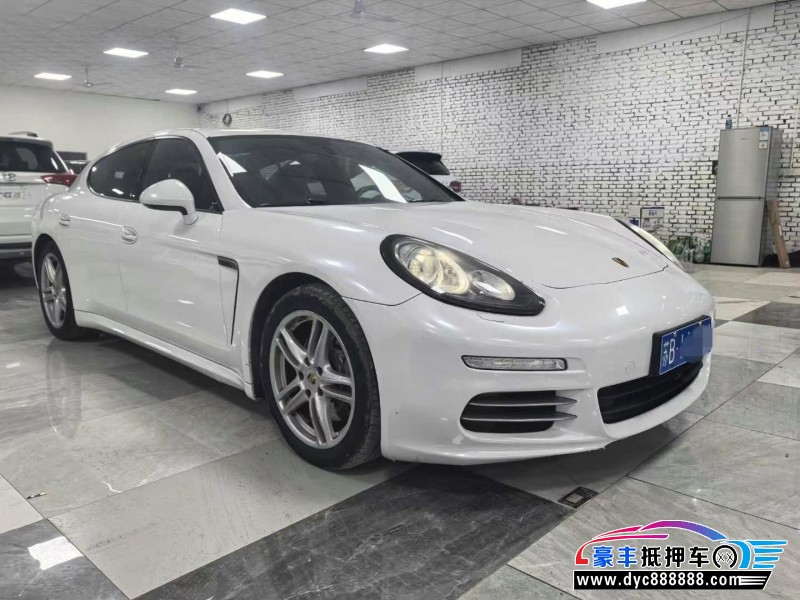 15年保时捷帕纳梅拉轿车抵押车出售
