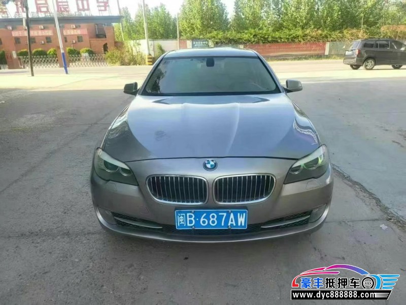 12年宝马5系轿车抵押车出售