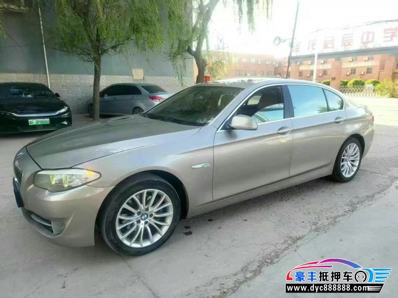 12年宝马5系轿车抵押车出售