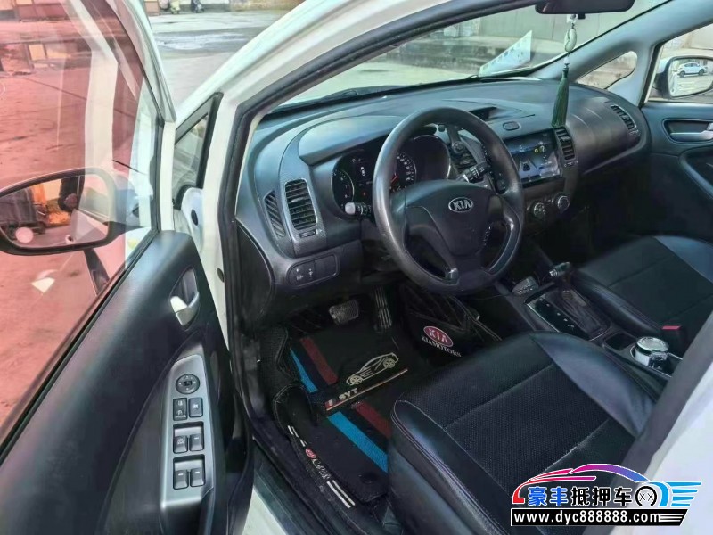 19年起亚K3轿车抵押车出售