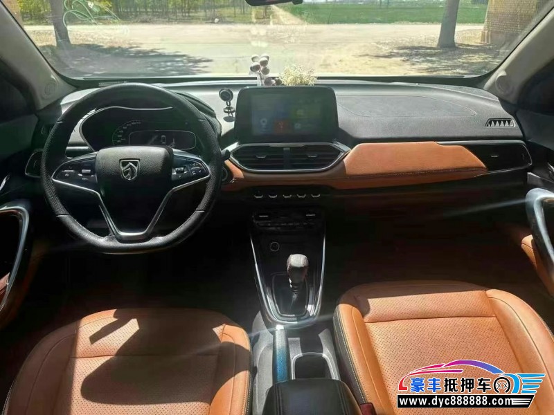 17年宝骏510轿车抵押车出售