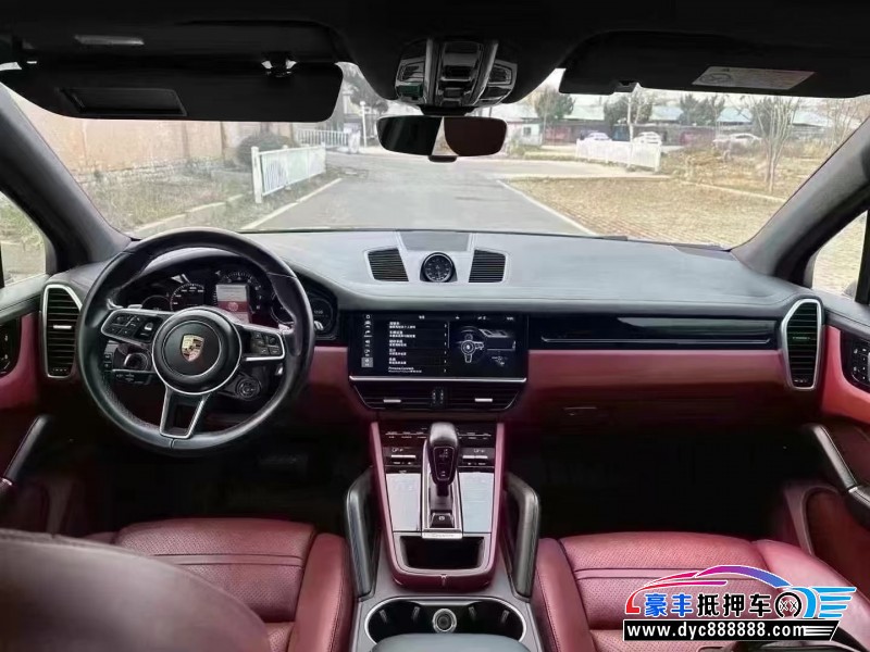 20年保时捷卡宴轿车抵押车出售