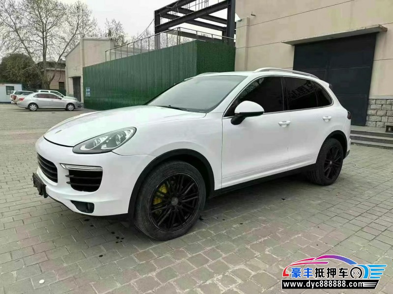 17年保时捷卡宴轿车抵押车出售