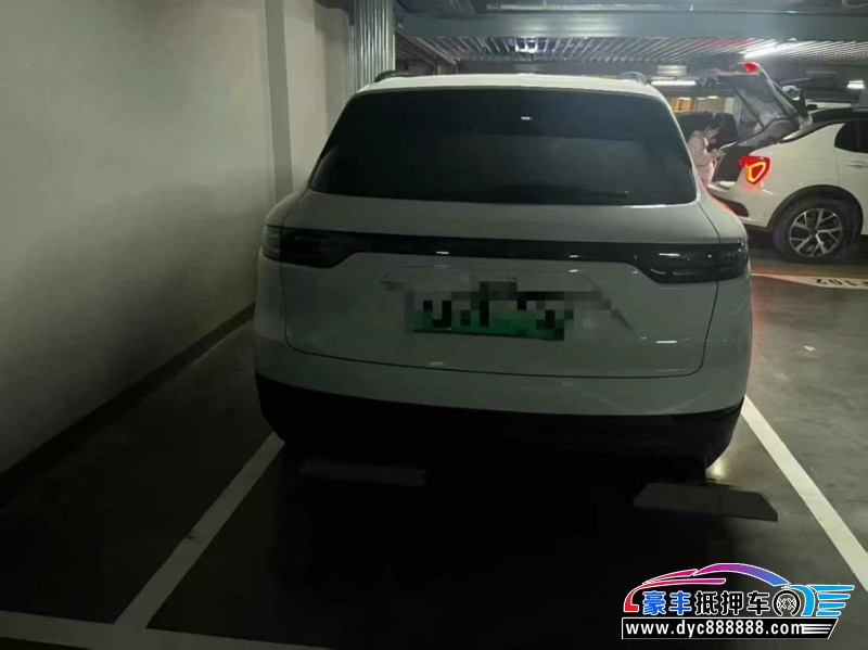 23年保时捷卡宴轿车抵押车出售