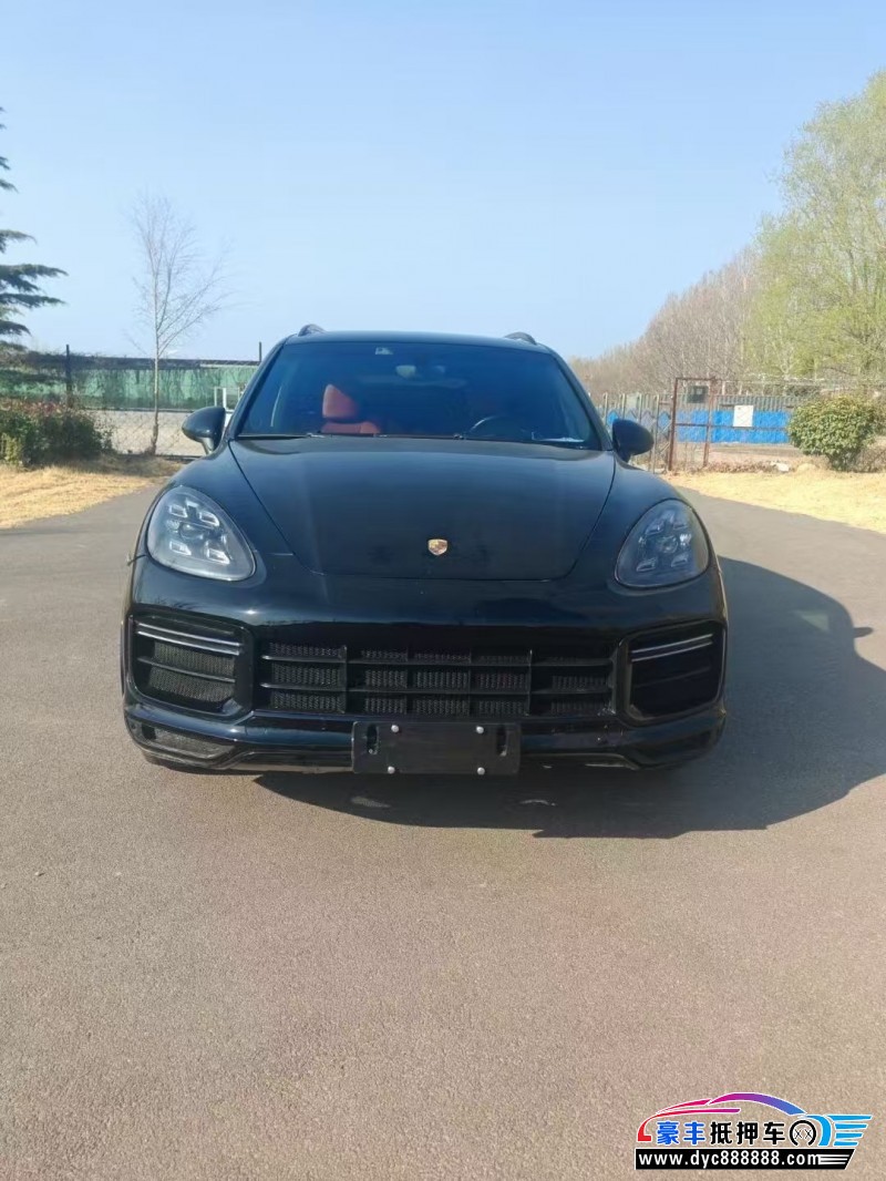 14年保时捷卡宴轿车抵押车出售