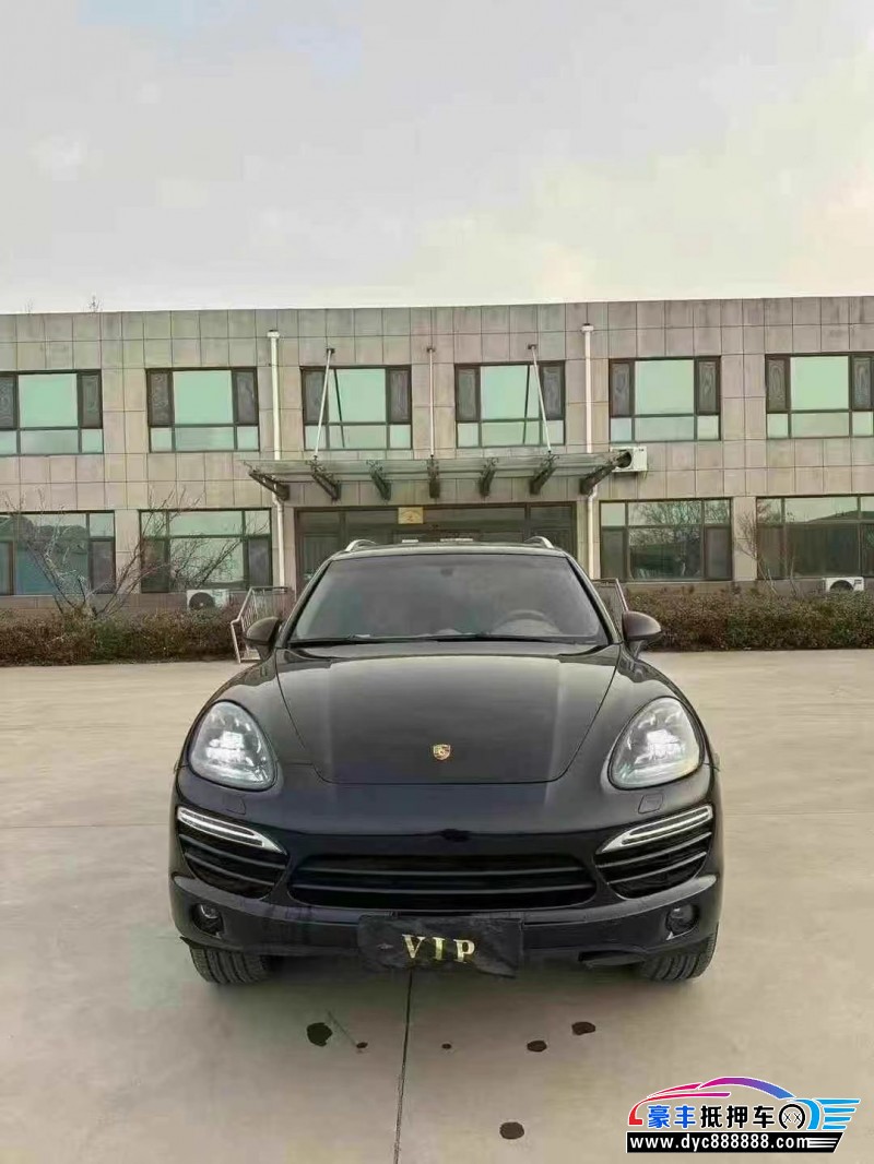 14年保时捷卡宴轿车抵押车出售