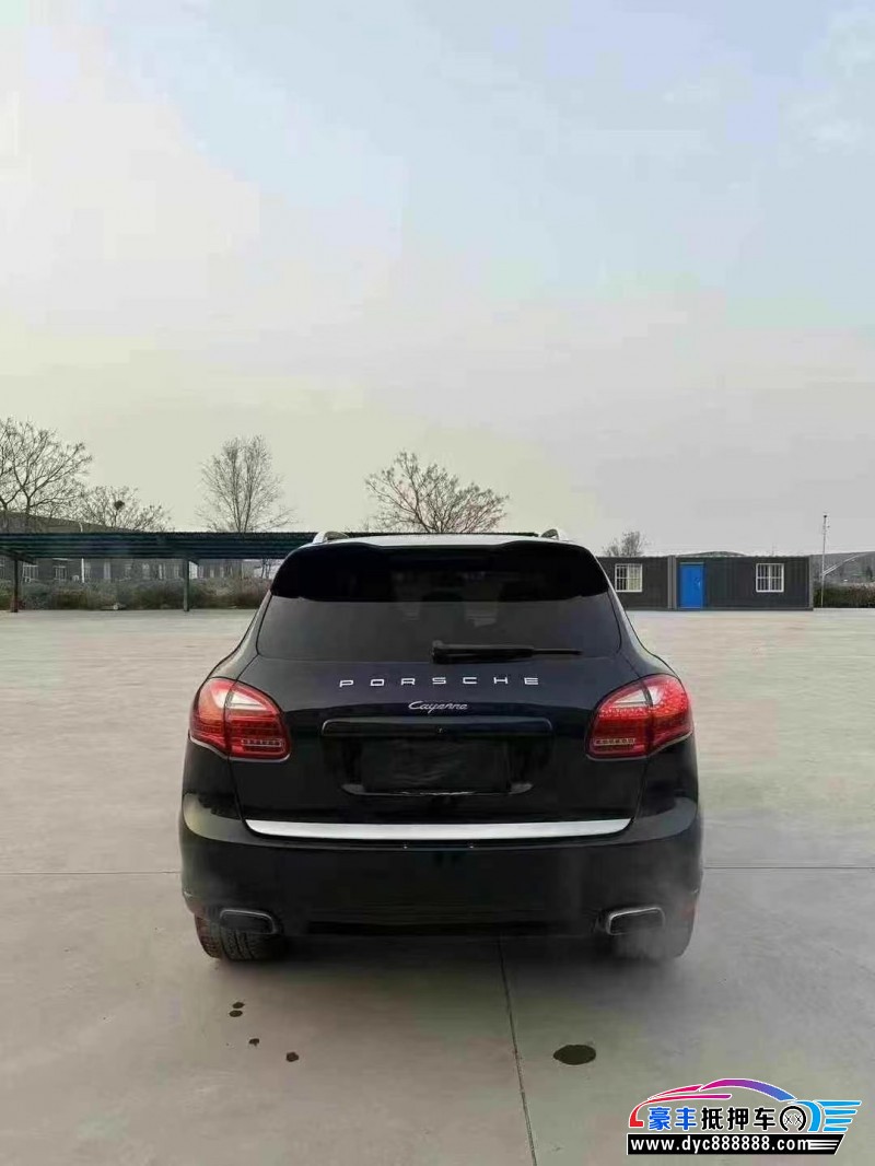 14年保时捷卡宴轿车抵押车出售