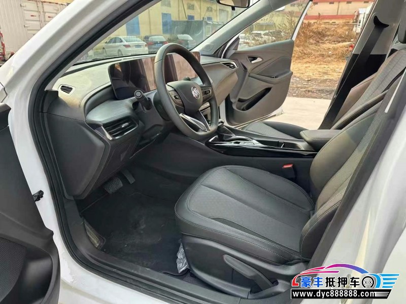 24年别克威朗轿车抵押车出售