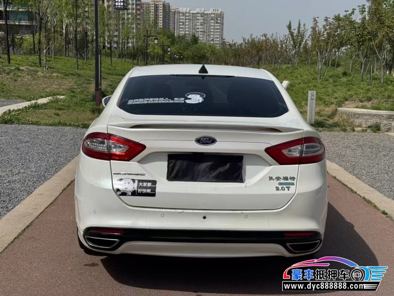 13年福特蒙迪欧轿车抵押车出售