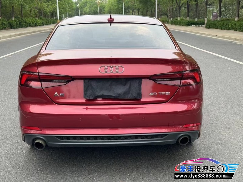 18年奥迪A5轿车抵押车出售