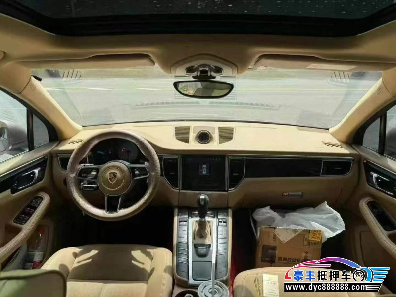 16年保时捷Macan迈凯轿车抵押车出售