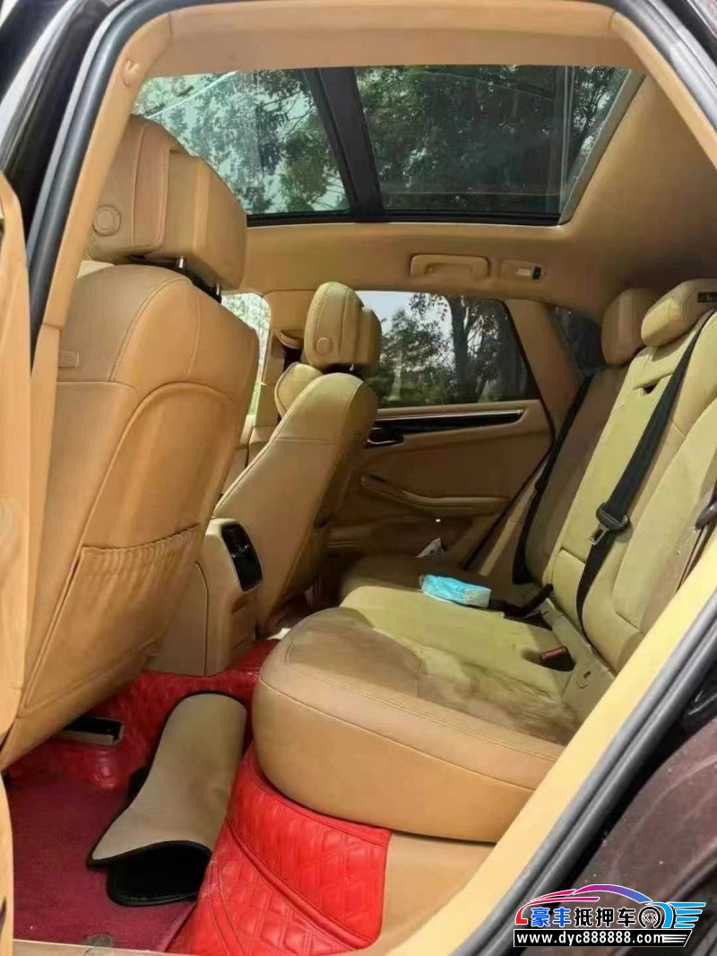 16年保时捷Macan迈凯轿车抵押车出售