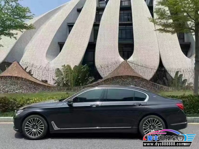 17年宝马7系轿车抵押车出售