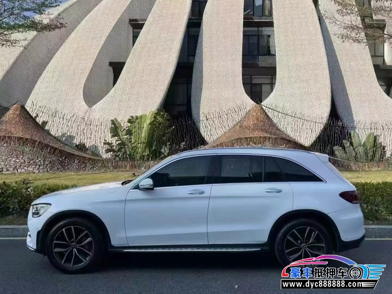 20年奔驰GLC轿车抵押车出售