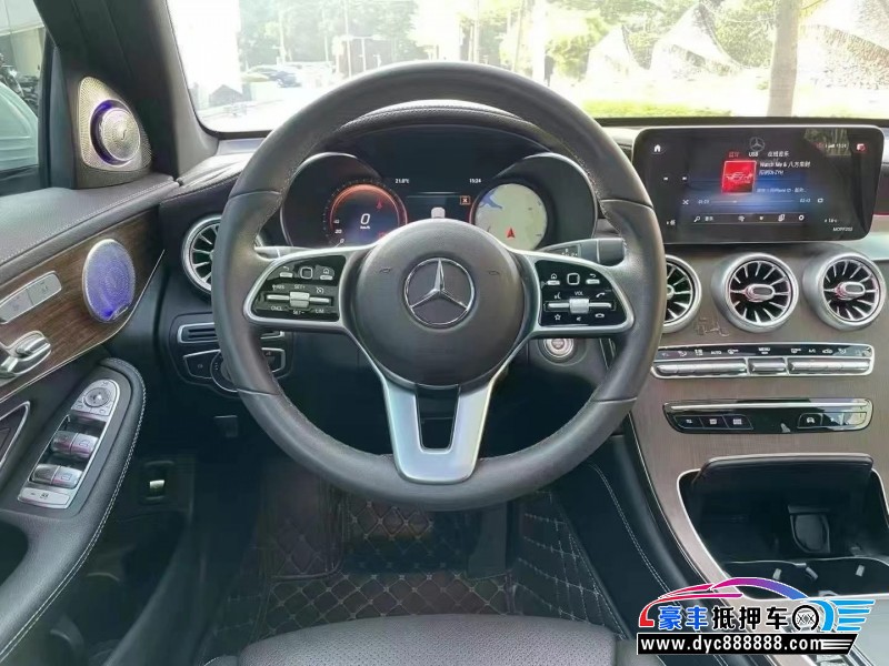 20年奔驰GLC轿车抵押车出售