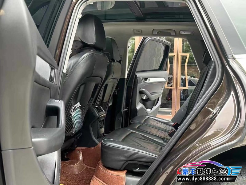 14年奥迪Q5轿车抵押车出售