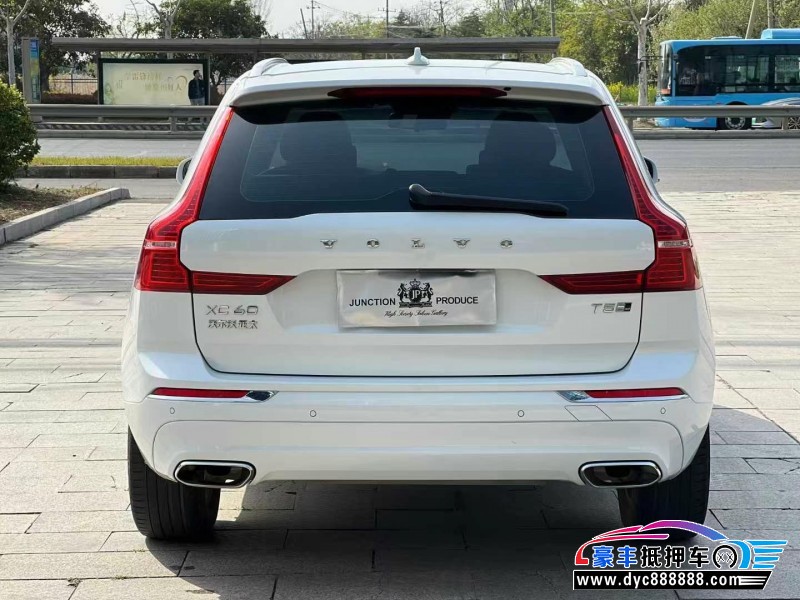 20年沃尔沃XC60轿车抵押车出售