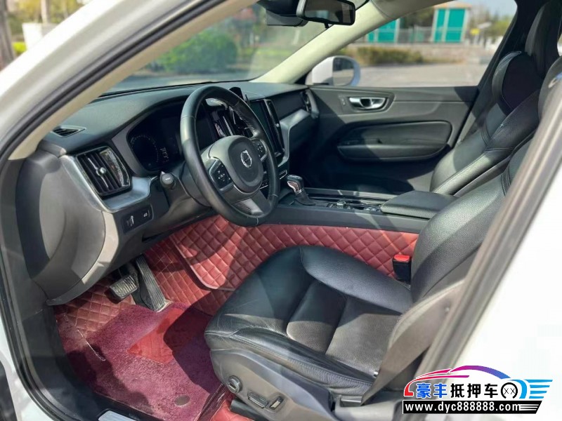 20年沃尔沃XC60轿车抵押车出售