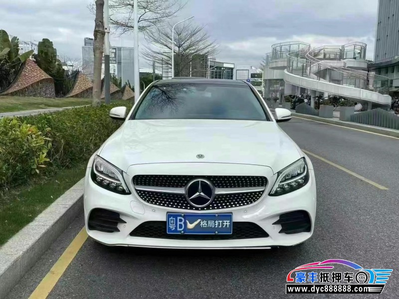 19年奔驰C轿车抵押车出售