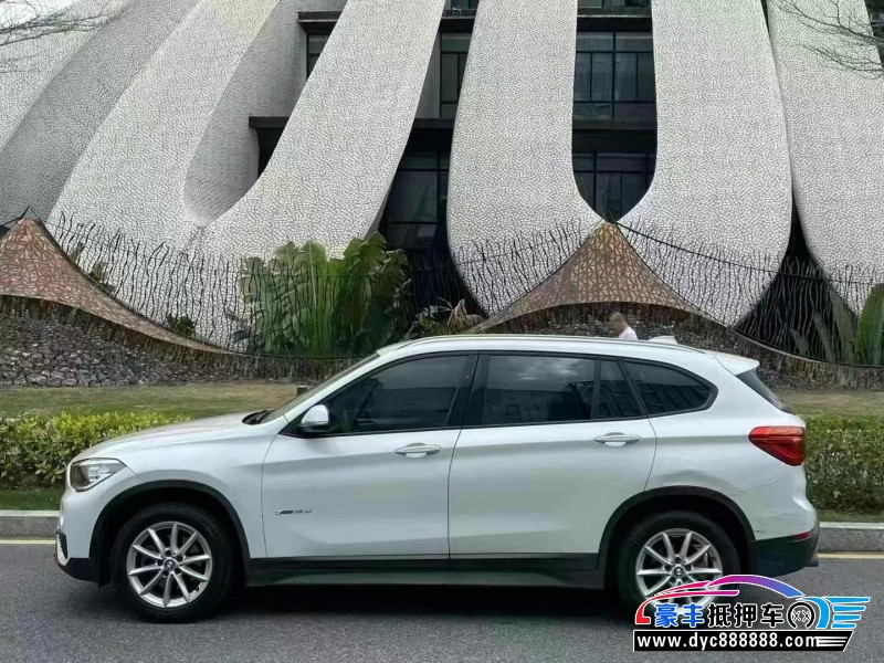 17年宝马X1轿车抵押车出售