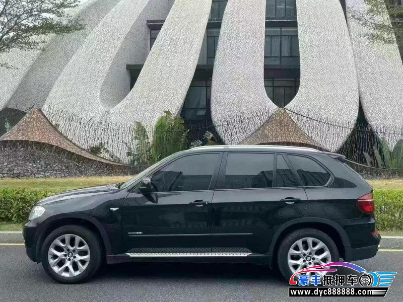 13年宝马X5轿车抵押车出售