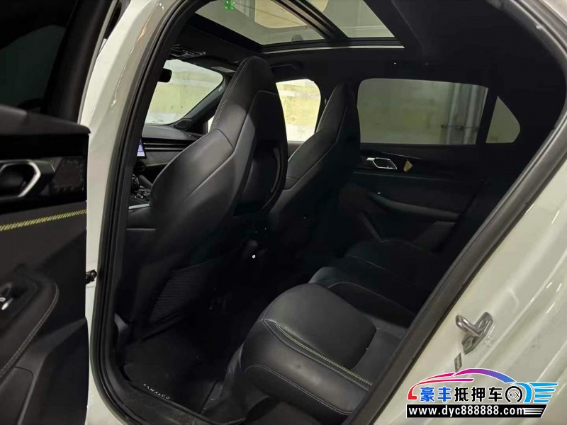 24年领克03轿车抵押车出售