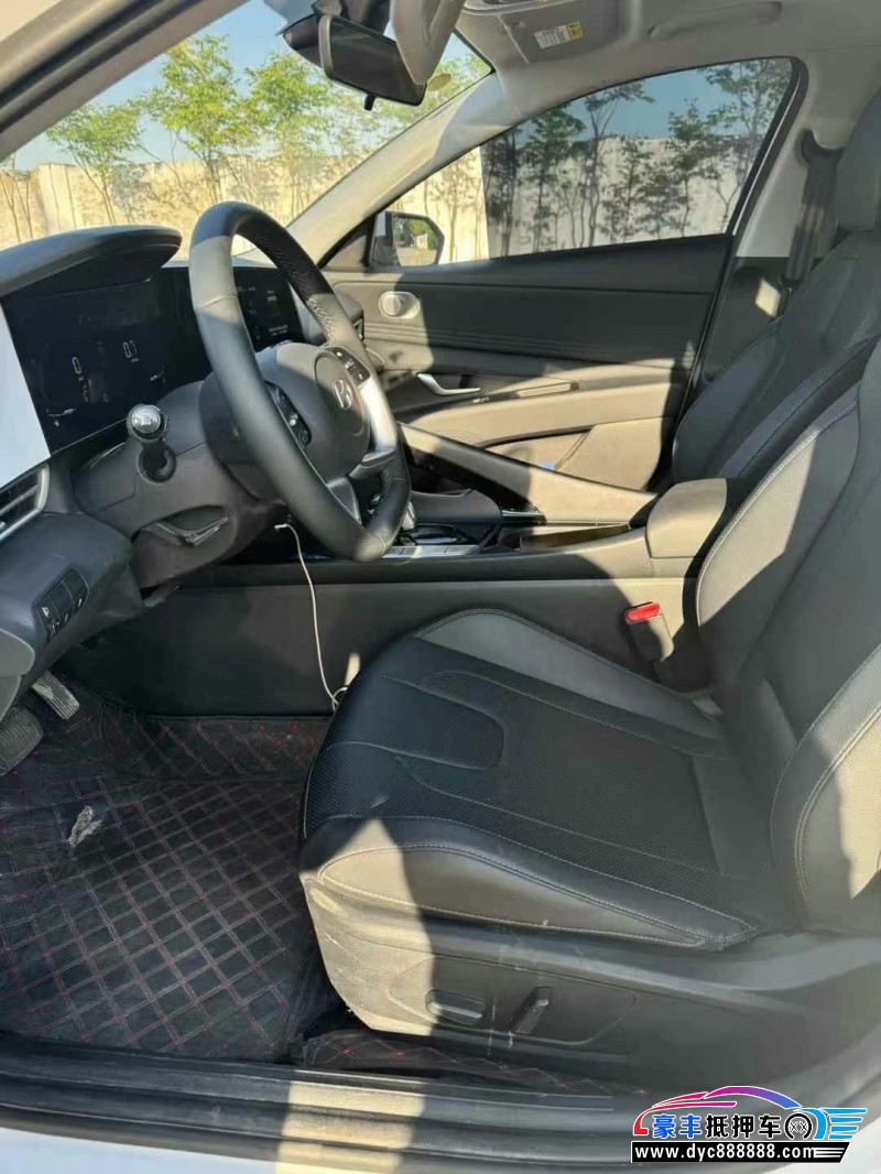 23年现代伊兰特轿车抵押车出售