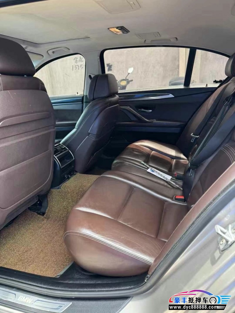 16年宝马5系轿车抵押车出售