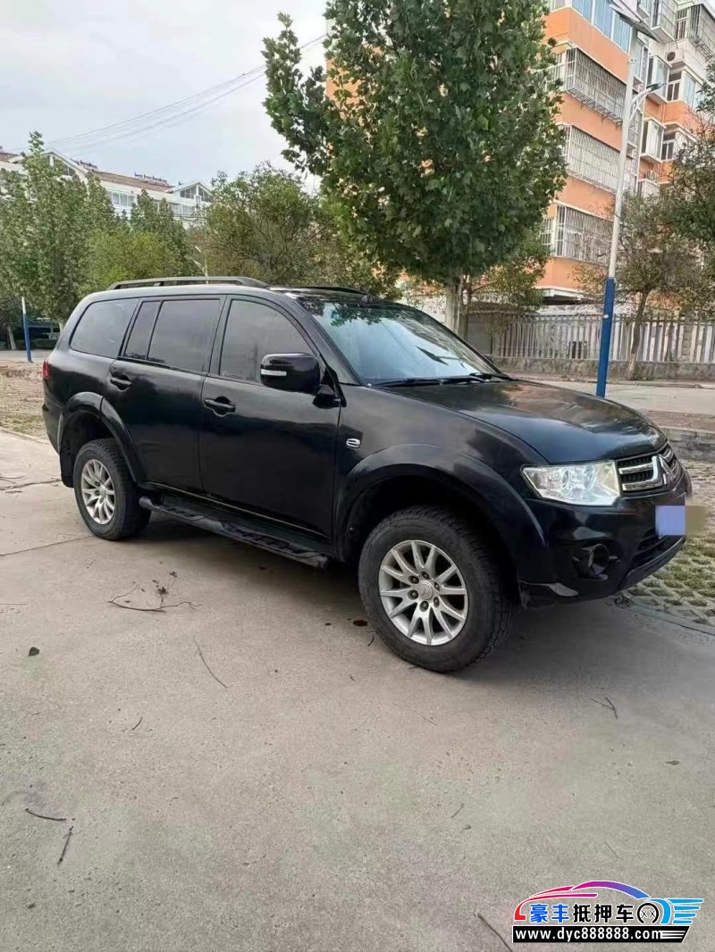 14年三菱帕杰罗轿车抵押车出售