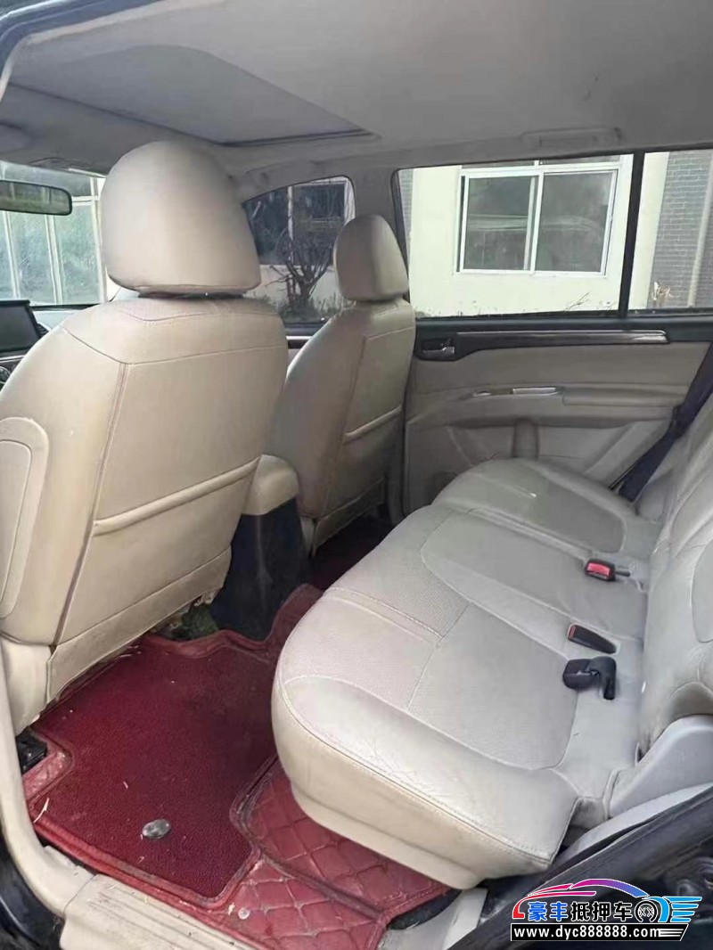 14年三菱帕杰罗轿车抵押车出售