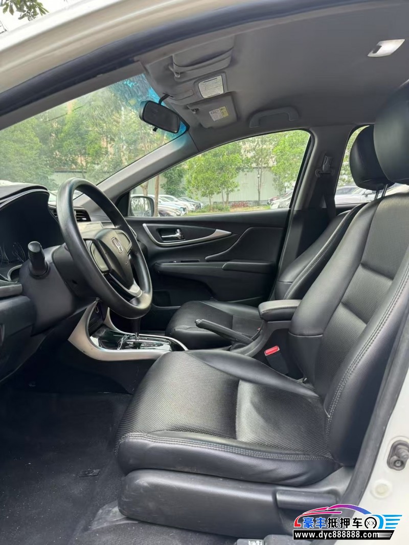 18年本田凌派轿车抵押车出售