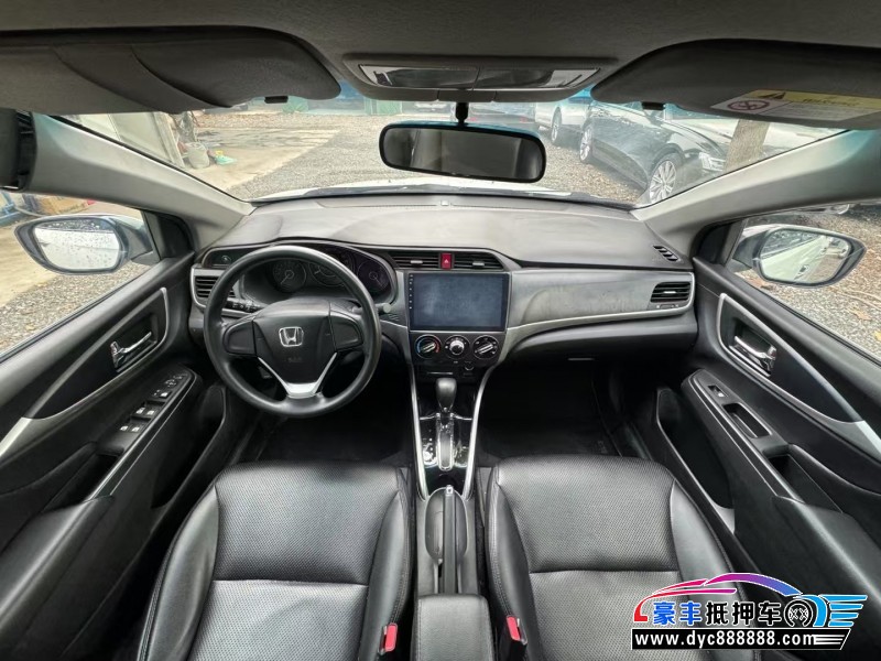 18年本田凌派轿车抵押车出售