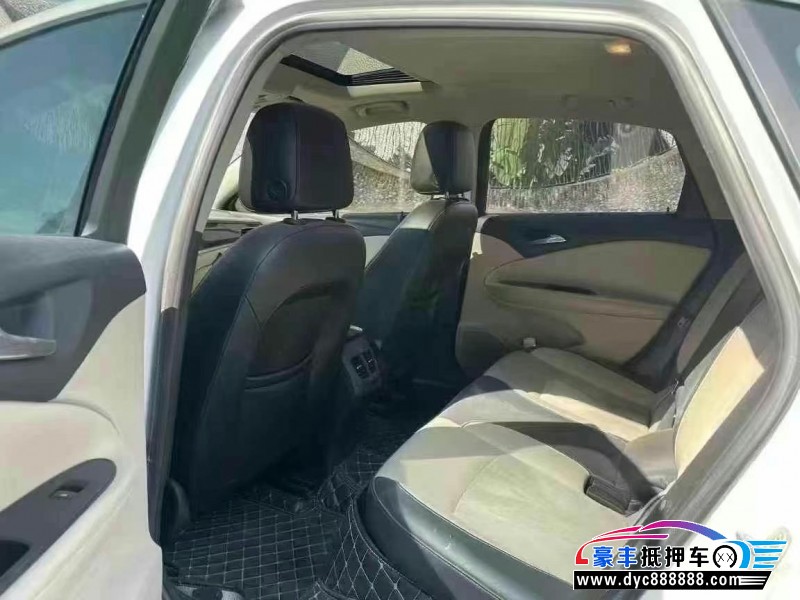 19年别克威朗轿车抵押车出售