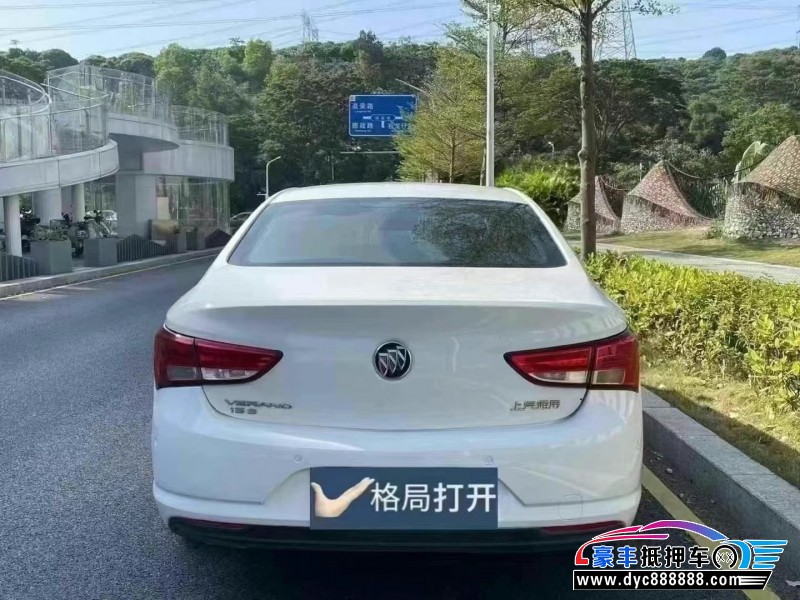 19年别克威朗轿车抵押车出售