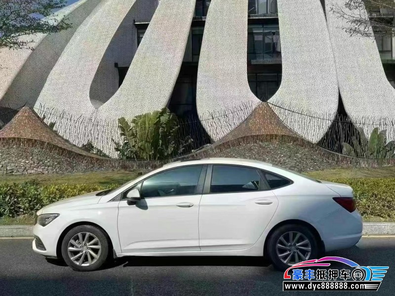 19年别克威朗轿车抵押车出售