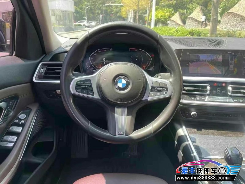 20年宝马3系轿车抵押车出售