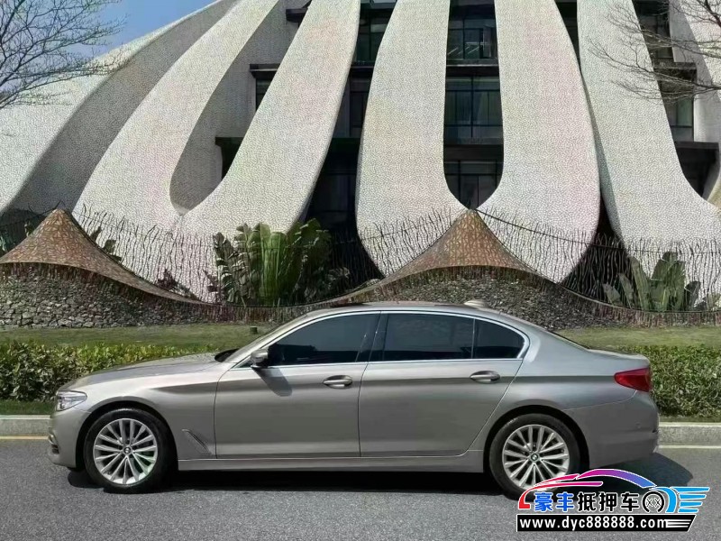 20年宝马5系轿车抵押车出售