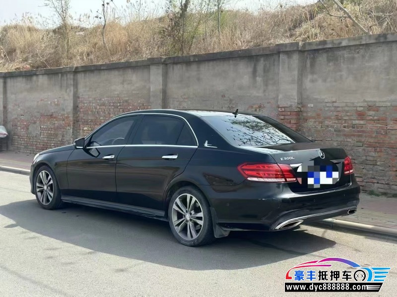15年奔驰E轿车抵押车出售