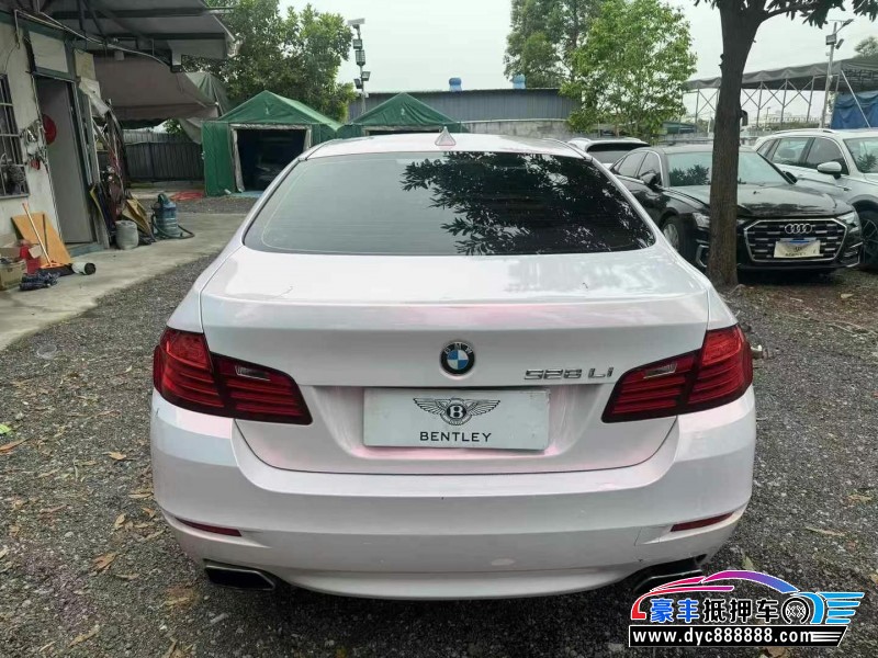 15年宝马5系轿车抵押车出售