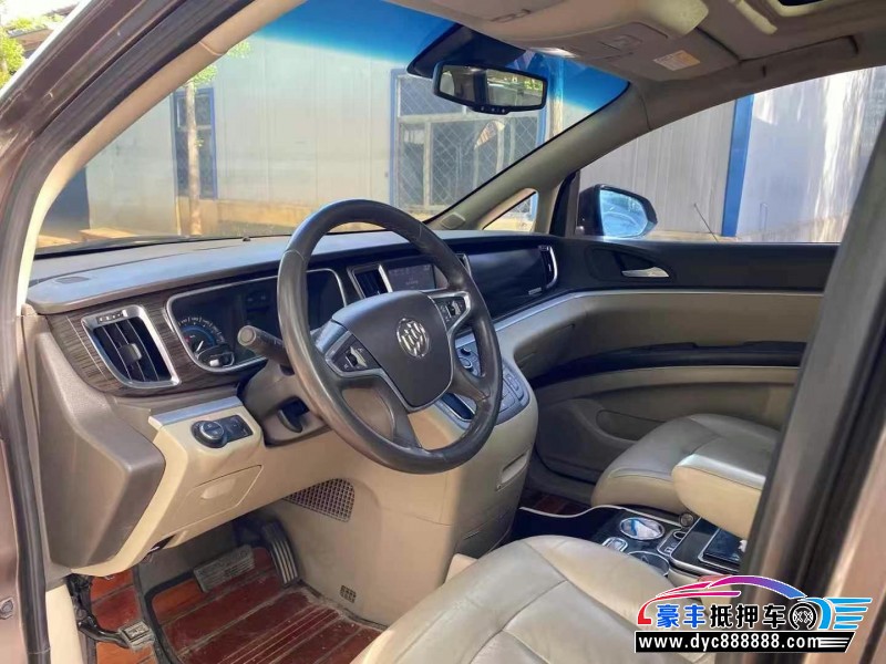 14年别克GL8MPV抵押车出售