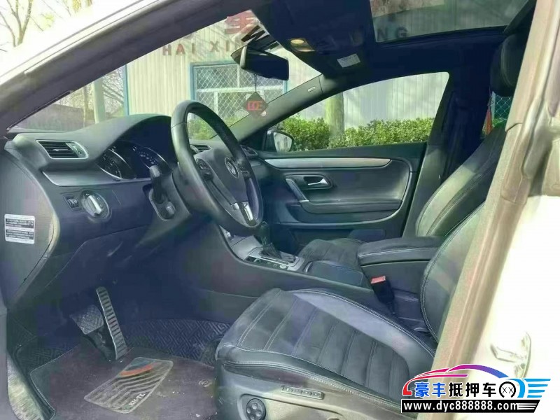 14年大众CC轿车抵押车出售